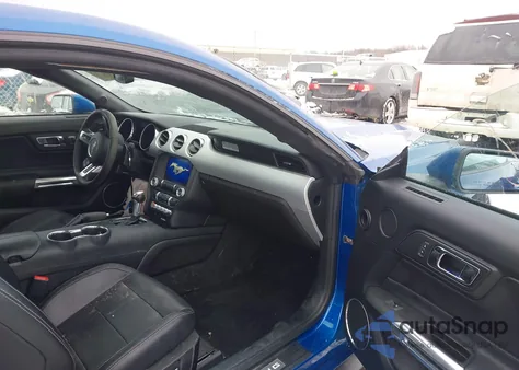 2017 Ford Mustang Ecoboost z USA, uszkodzony, nr VIN 1FA6P8TH3H5306037